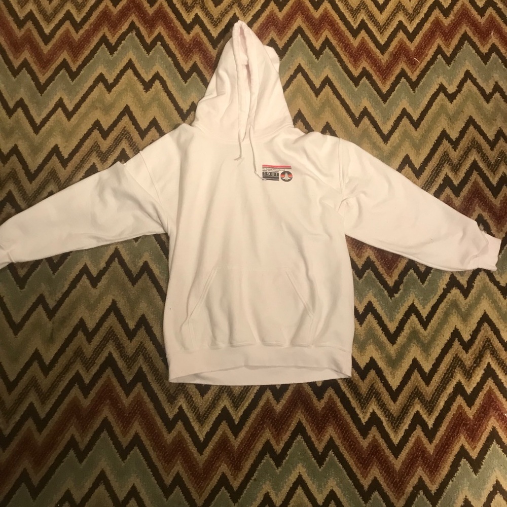 White Vintage Nasa Hooide